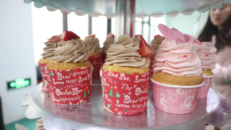 繽紛平安夜，歡樂圣誕節(jié) | 寶開舉辦第四季度員工集體生日會