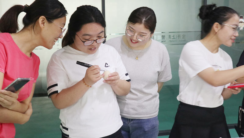 品粽香滋味，繪多彩生活 | 寶開舉辦“包粽子 · 繪彩蛋 · 迎端午”主題活動