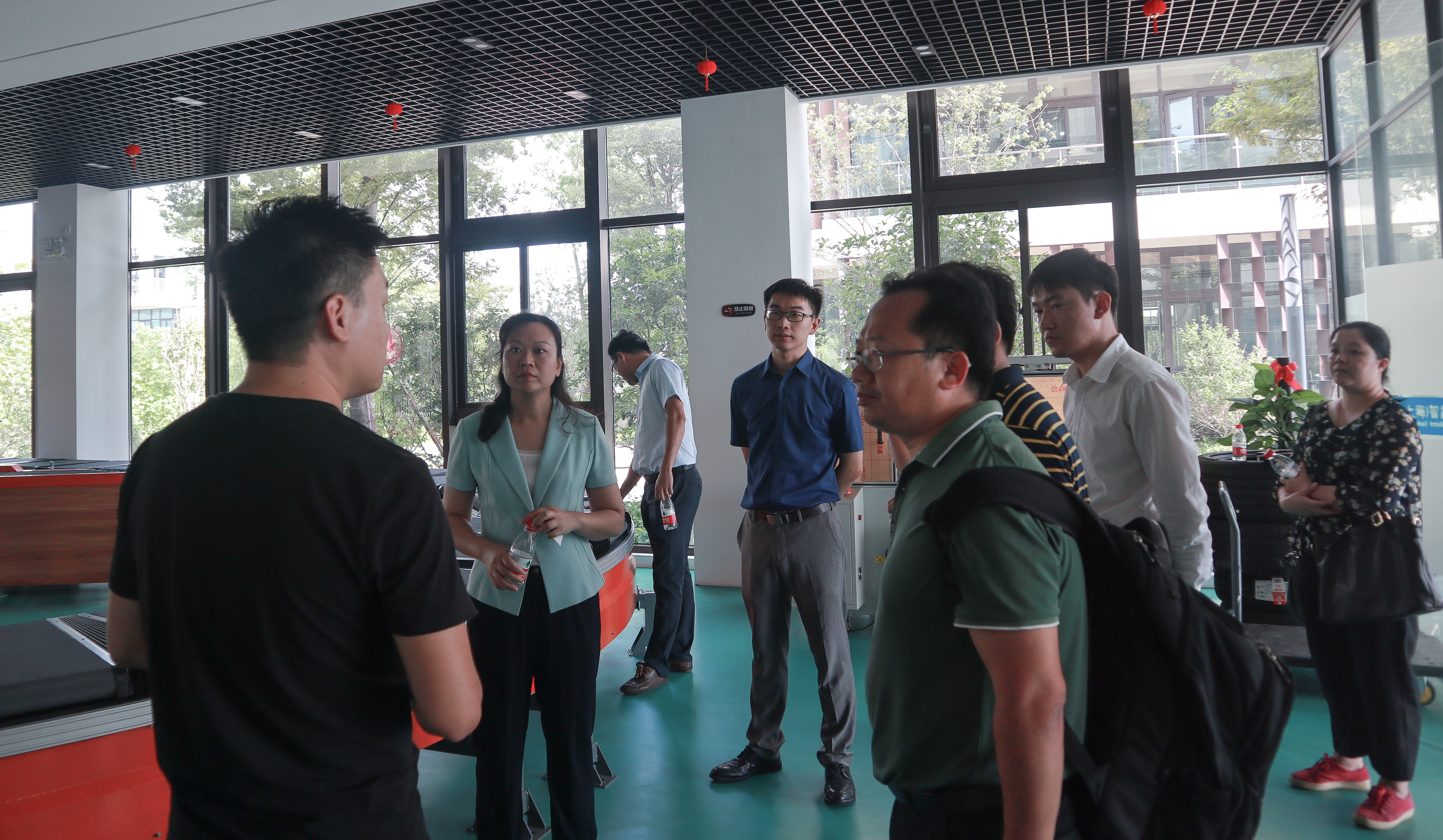 快訊 | 肇慶市高新區(qū)領(lǐng)導蒞臨寶開智能參觀考察