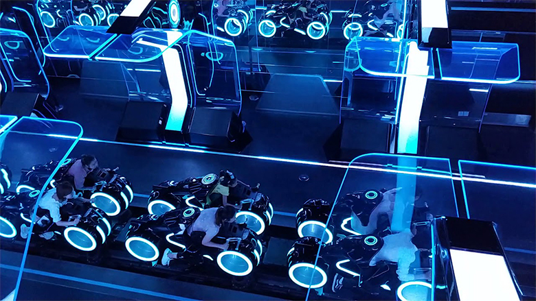 Happy Women’s Day | 歡度三八節(jié)，我們相約上海迪士尼樂園