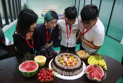 八月未央，歡聚一夏 | 寶開(kāi)集體生日會(huì)：共享歡樂(lè)時(shí)刻