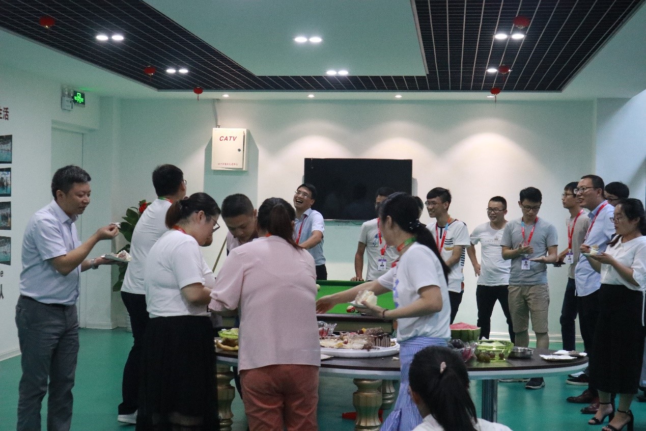 八月未央，歡聚一夏 | 寶開(kāi)集體生日會(huì)：共享歡樂(lè)時(shí)刻